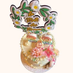 Cake topper realizat manual cu mesajul „La mulți ani”, design 3D elegant, personalizabil